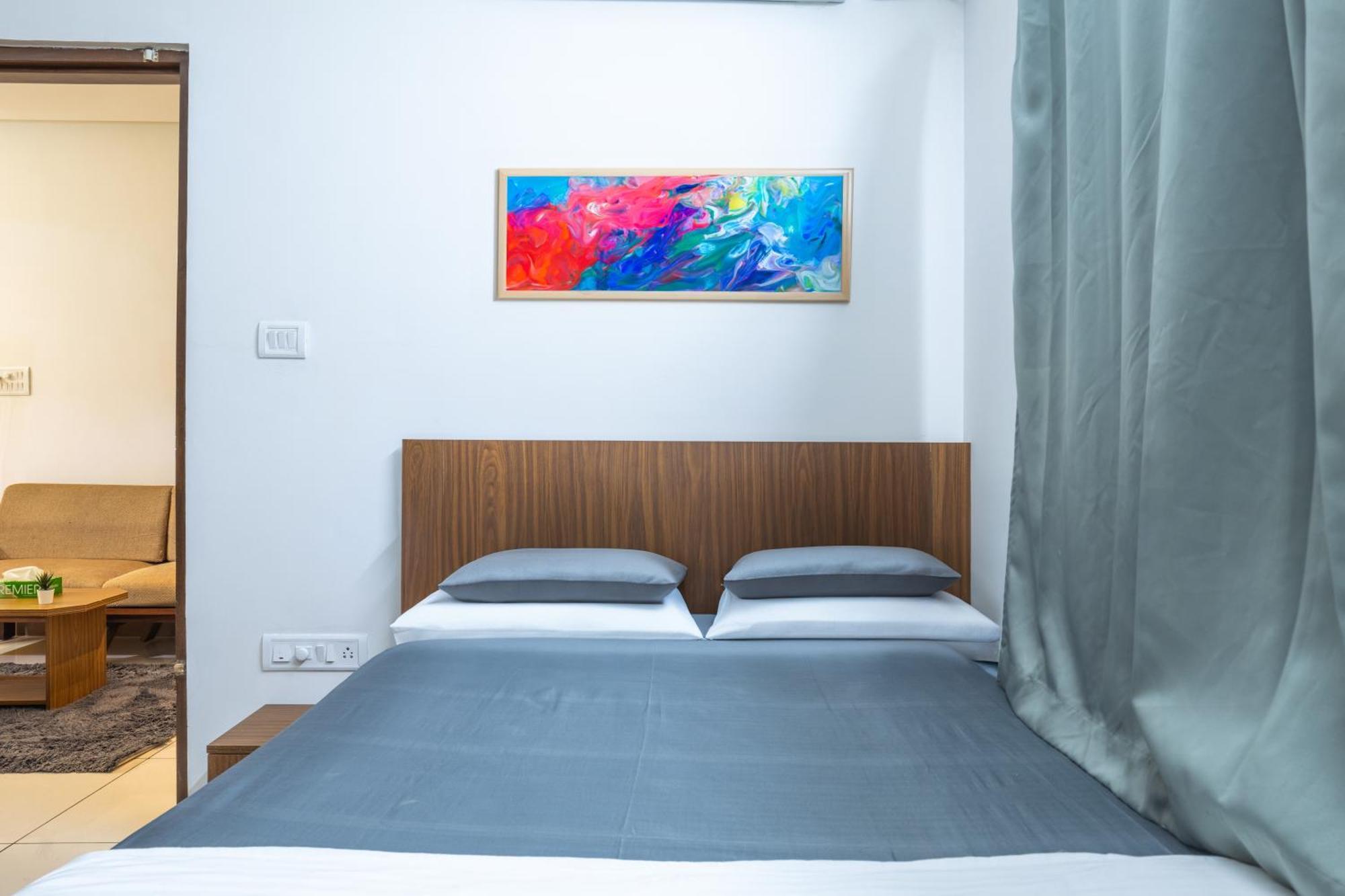 Housr Karen Hotel Bangalore Luaran gambar
