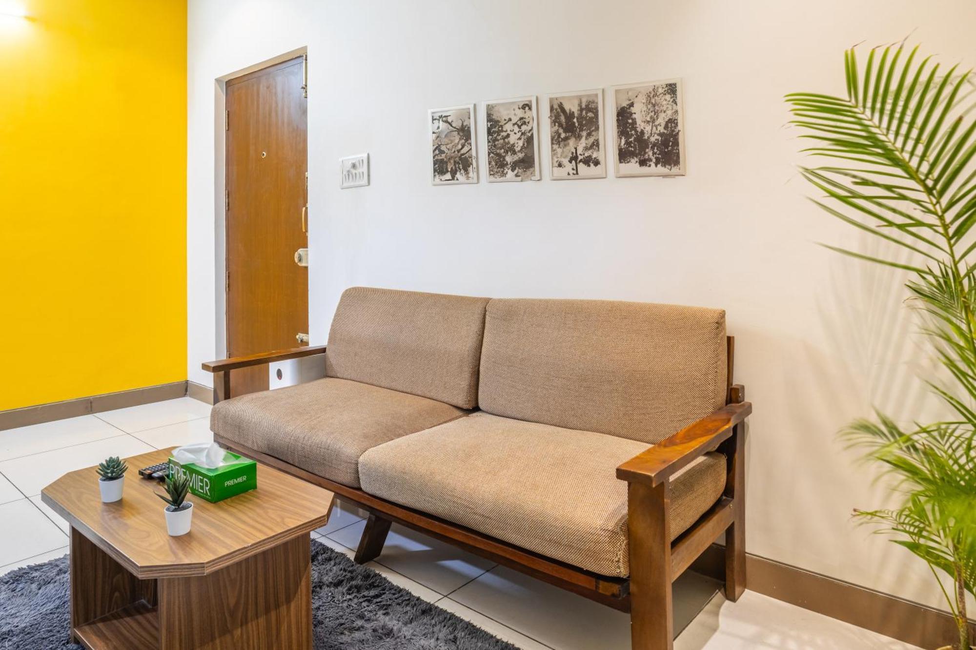 Housr Karen Hotel Bangalore Luaran gambar